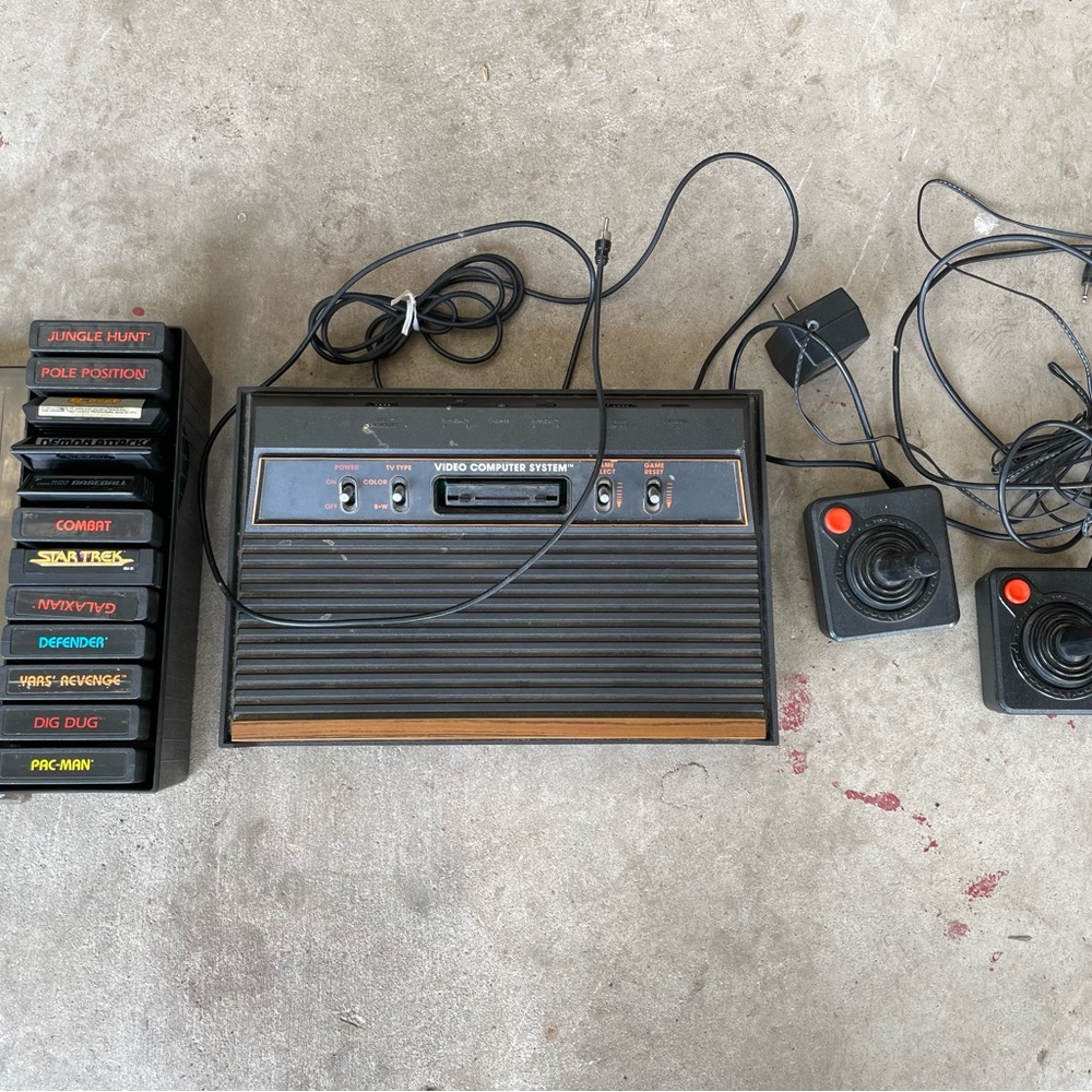 Atari 2600A gaming system